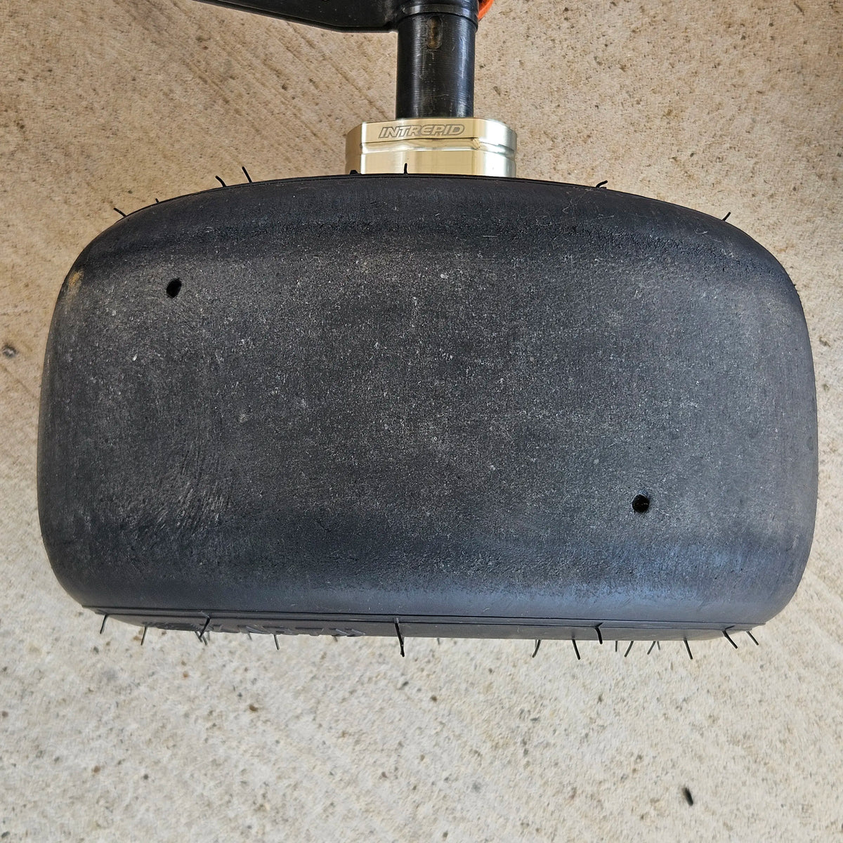 Intrepid LO206 Kart
